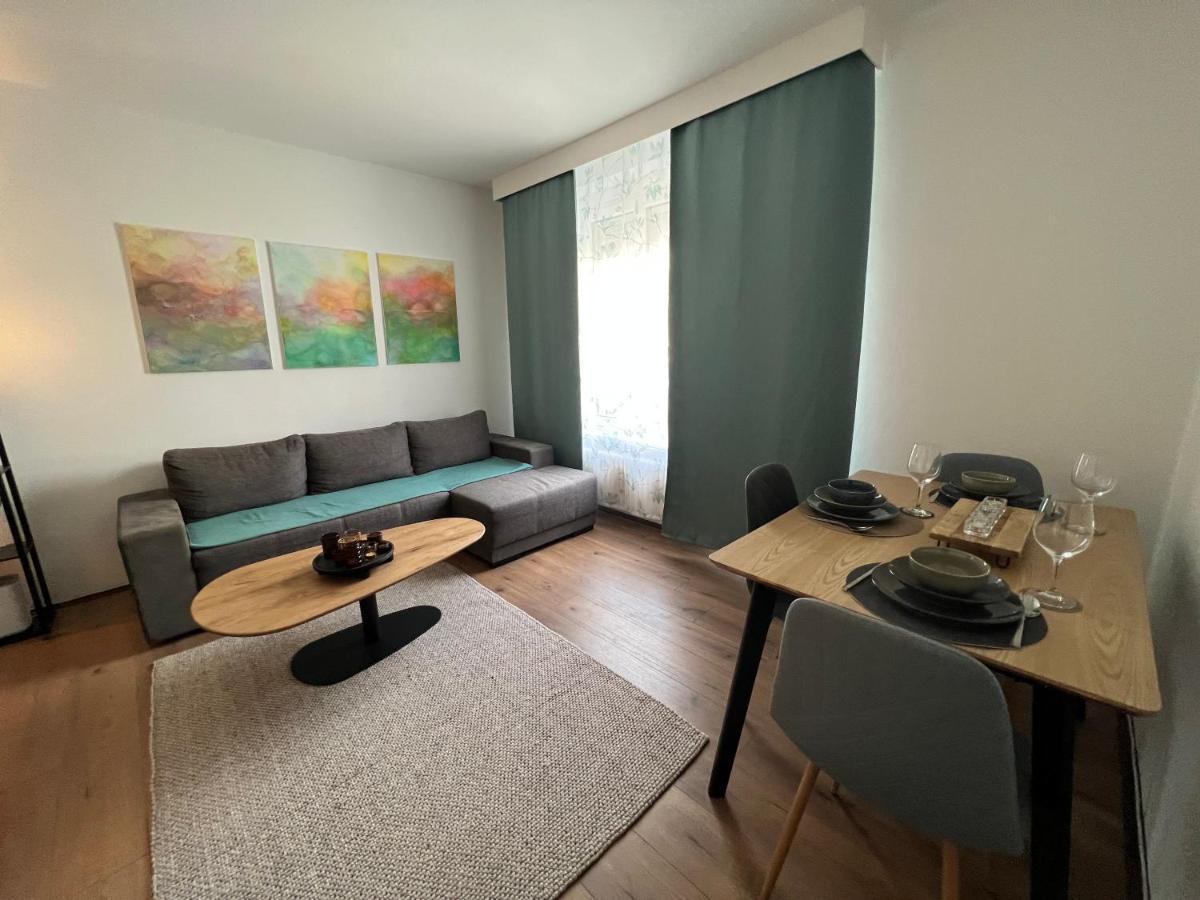 Friendly Space Apartment Грац Экстерьер фото